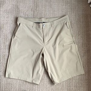 Men’s Lululemon Commission Shorts